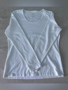 Talbots White Long Sleeve Cotton-Blend Tee - M Layer, Casual, Neutral, Everyday